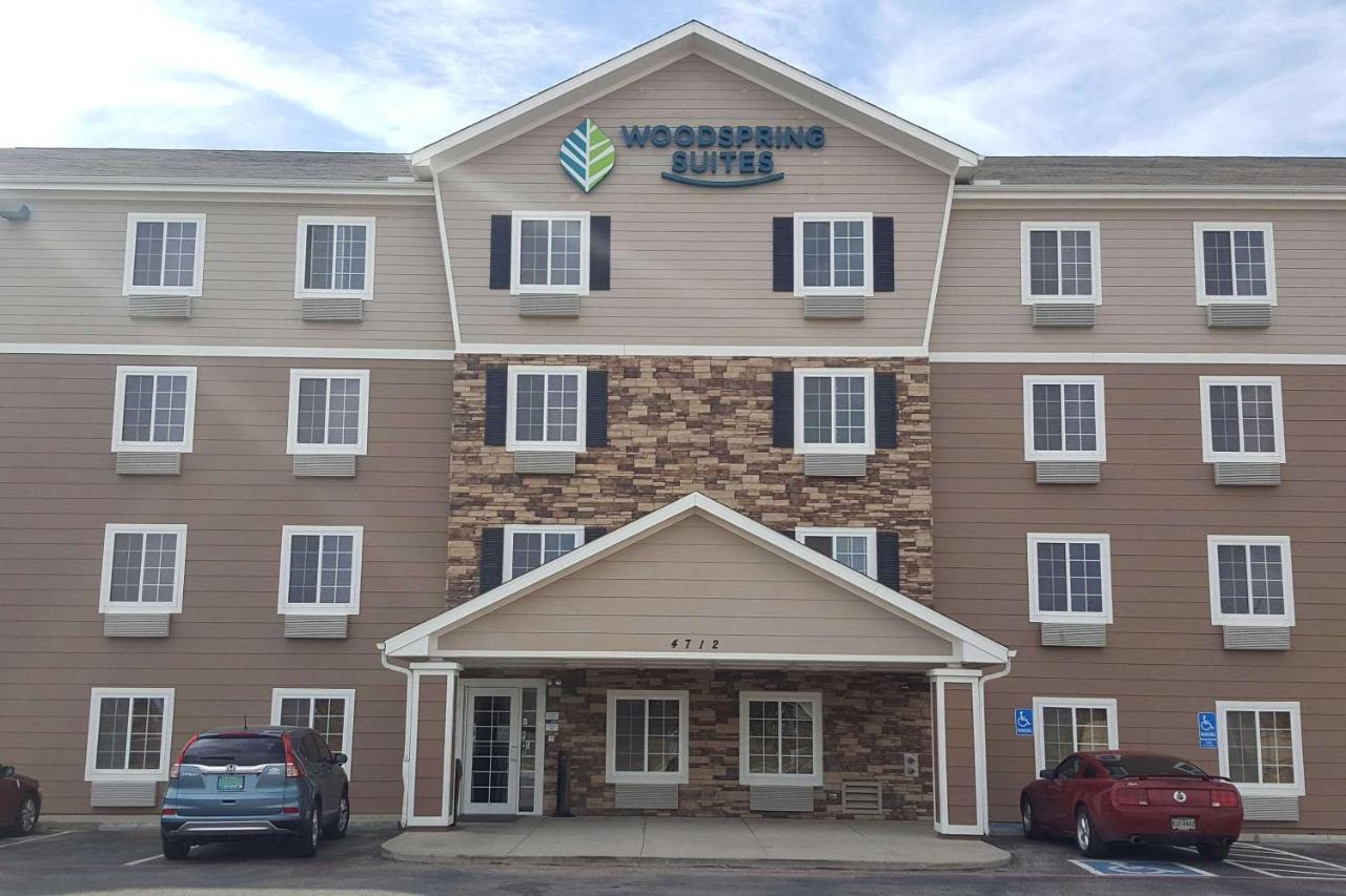 Woodspring Suites Мидланд Екстериор снимка